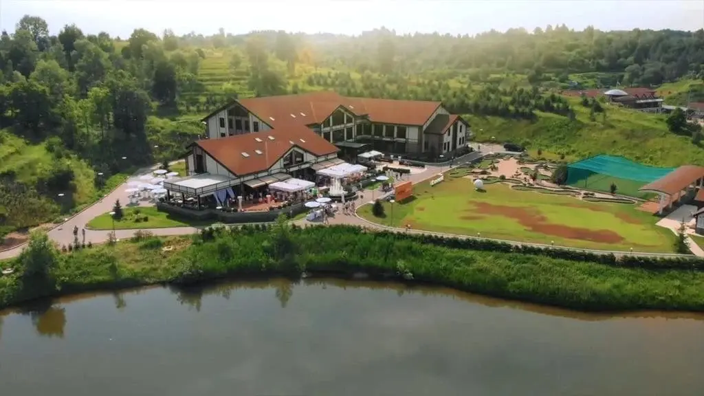 Ідеальний відпочинок для сімей поблизу Києва