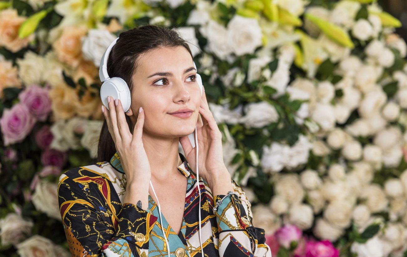 Пісні, що огортають весняним настроєм: 10 композицій для березня