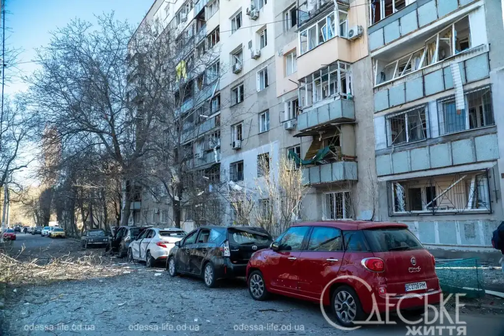 Одеса відновлюється після атаки: лікарні ще працюють з постраждалими