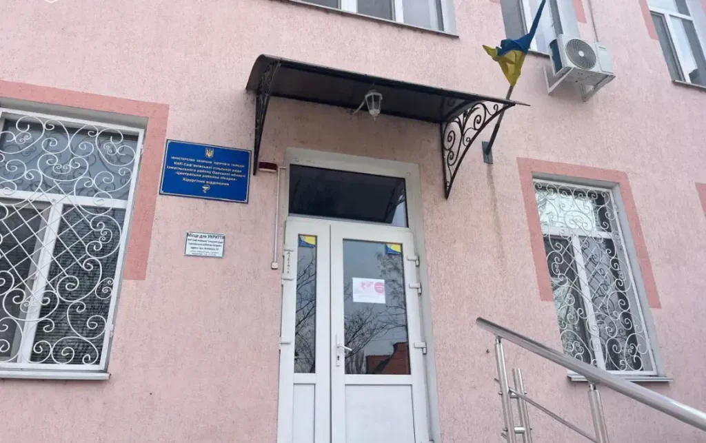 Обшуки у лікарнях на Одещині: паралізовано роботу медзакладів