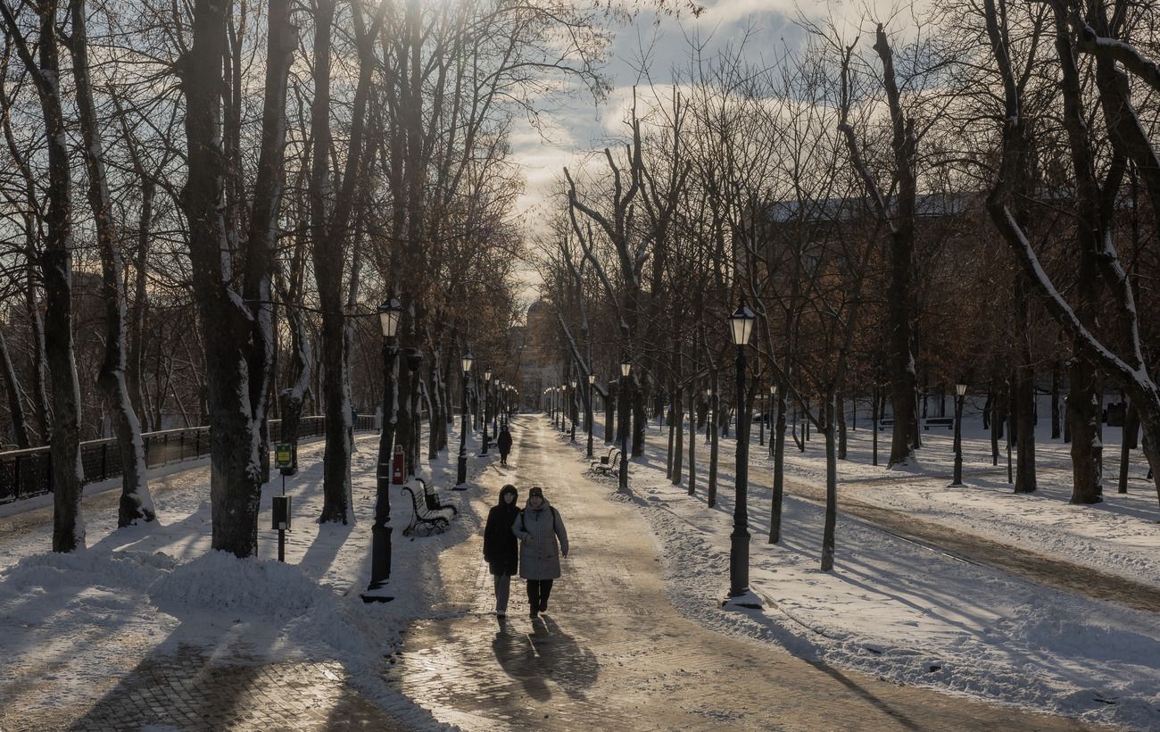 Потепління без опадів: чого чекати сьогодні в Україні
