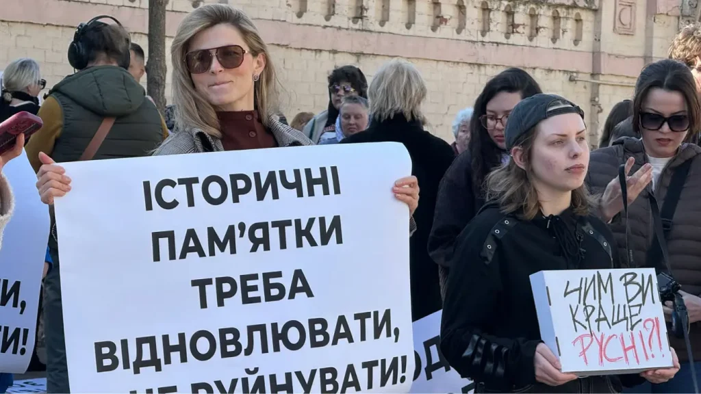 Мітинг в Одесі: боротьба за історичну пам’ятку на Французькому бульварі