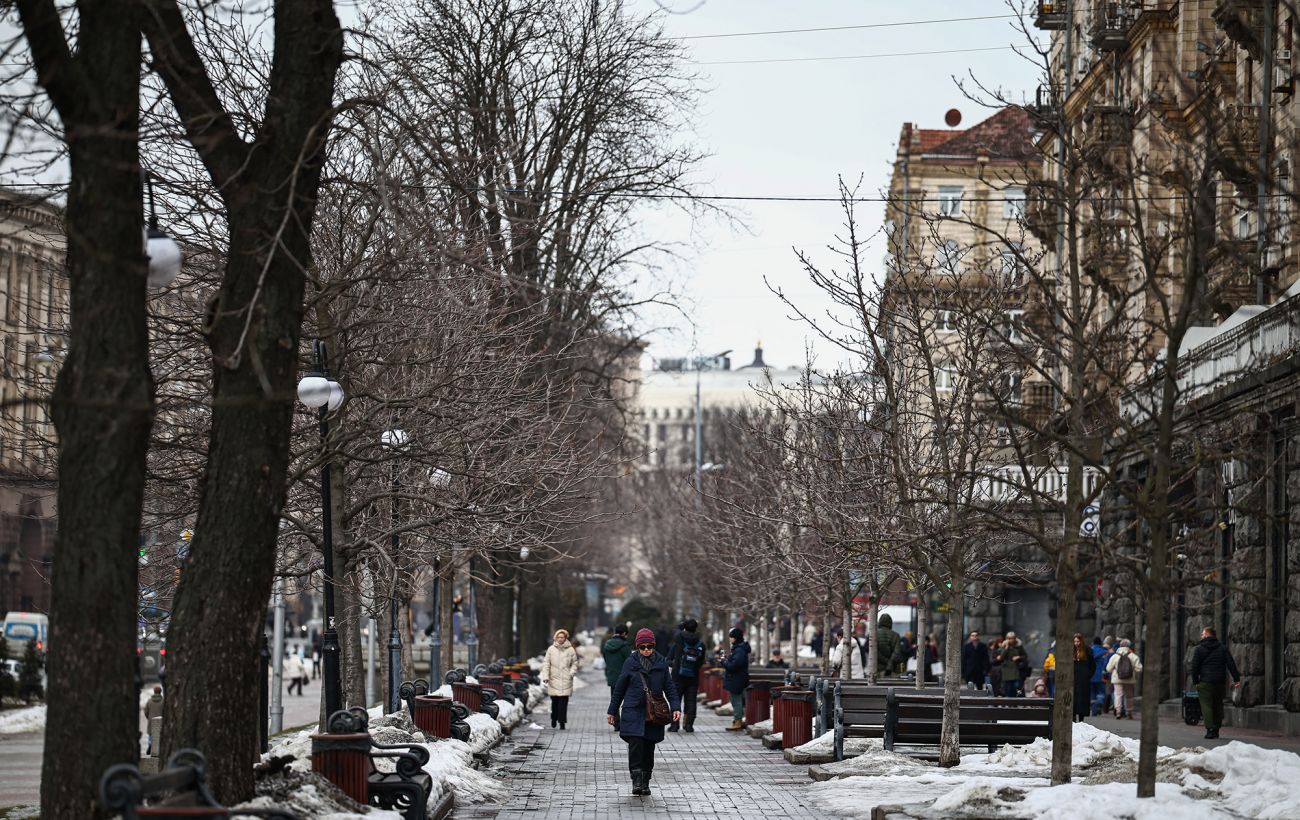 Україна зустріне весну теплом до +13 градусів