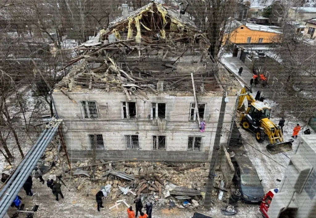 Суперечливий тендер на знесення аварійного будинку в Одесі