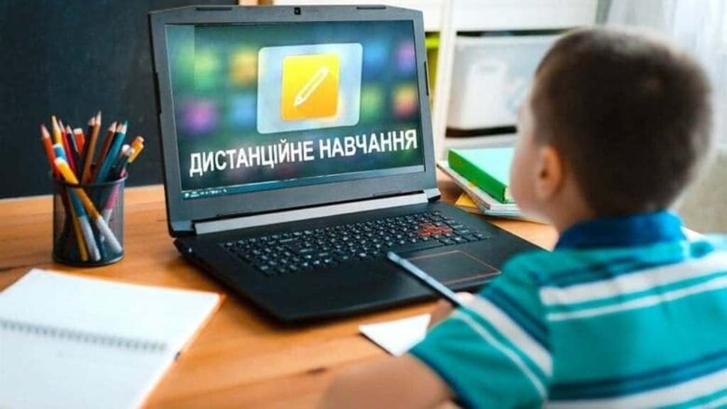 Обговорення повернення дистанційного навчання в Одесі через атаки дронів