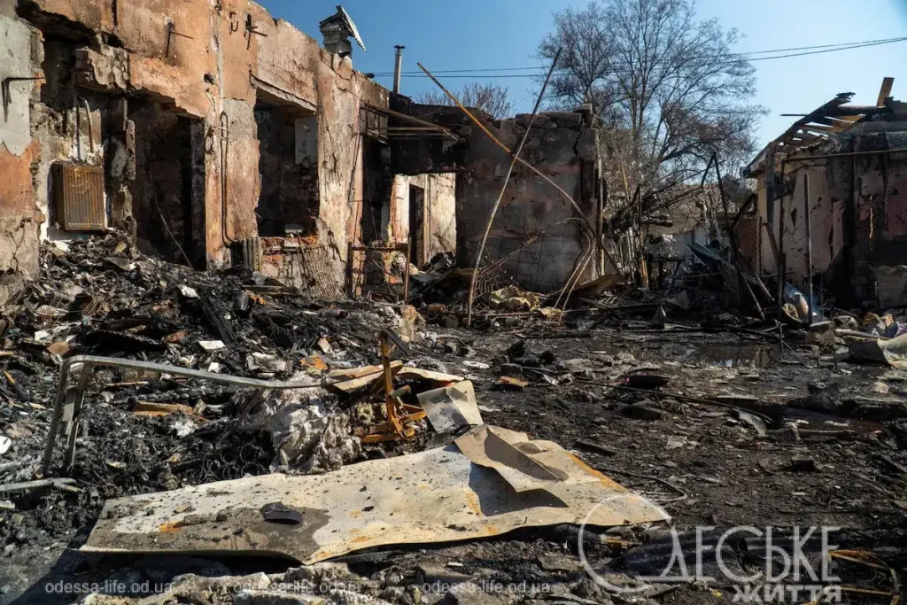 Кількість загиблих під час атаки на Одесу зросла до трьох