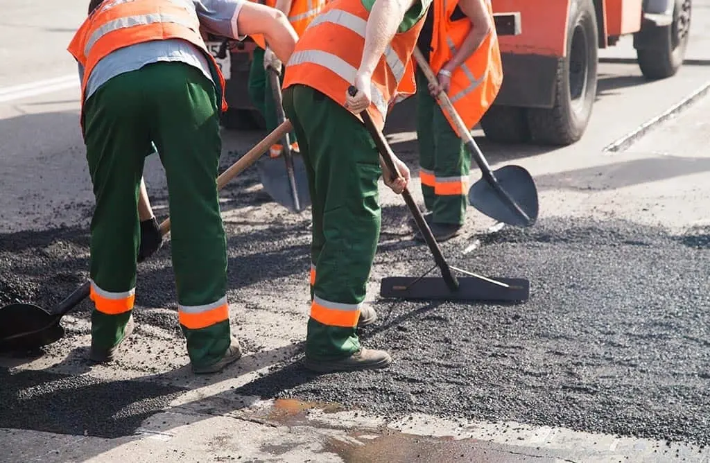 В Одесі розпочався ремонт тротуарів: які вулиці перекрито