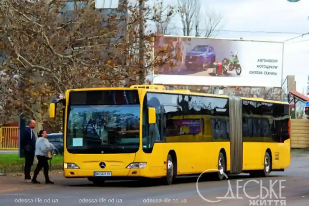 В Одесі відкрили новий соціальний автобусний маршрут