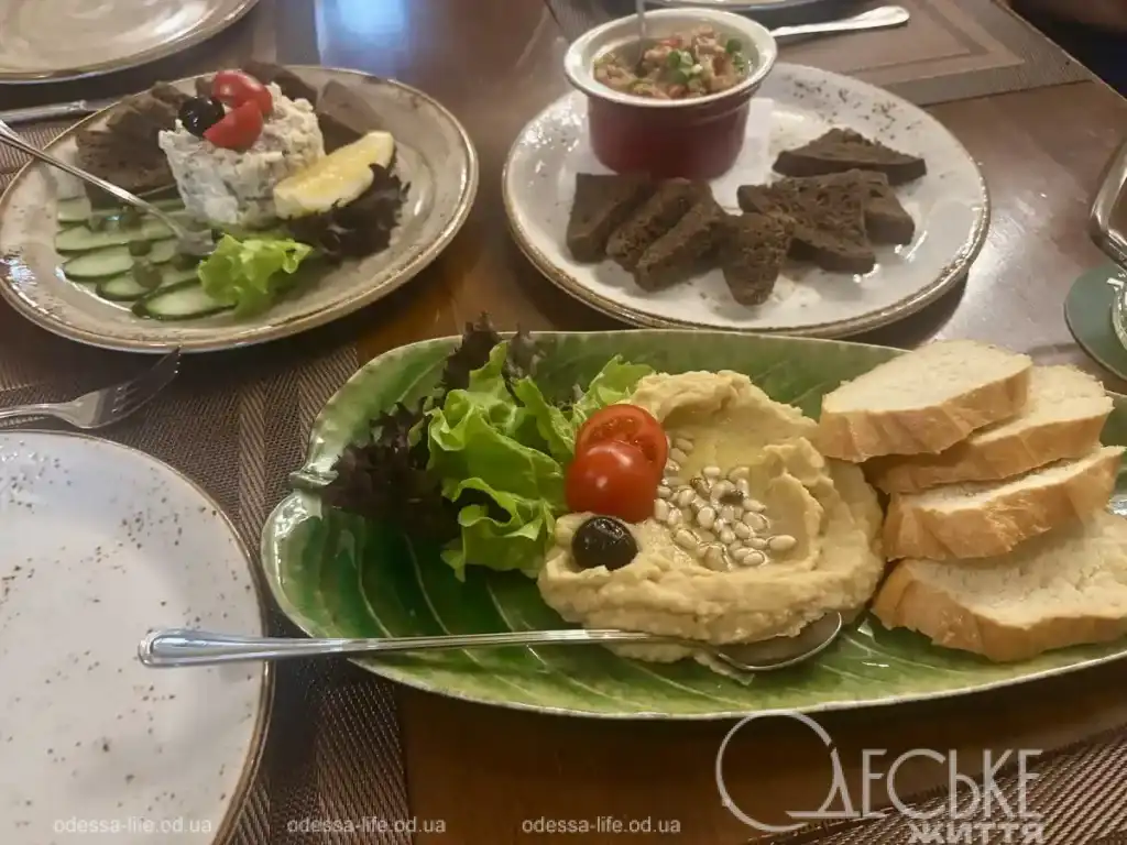 Історія та меню Ресторації Отона в Одесі