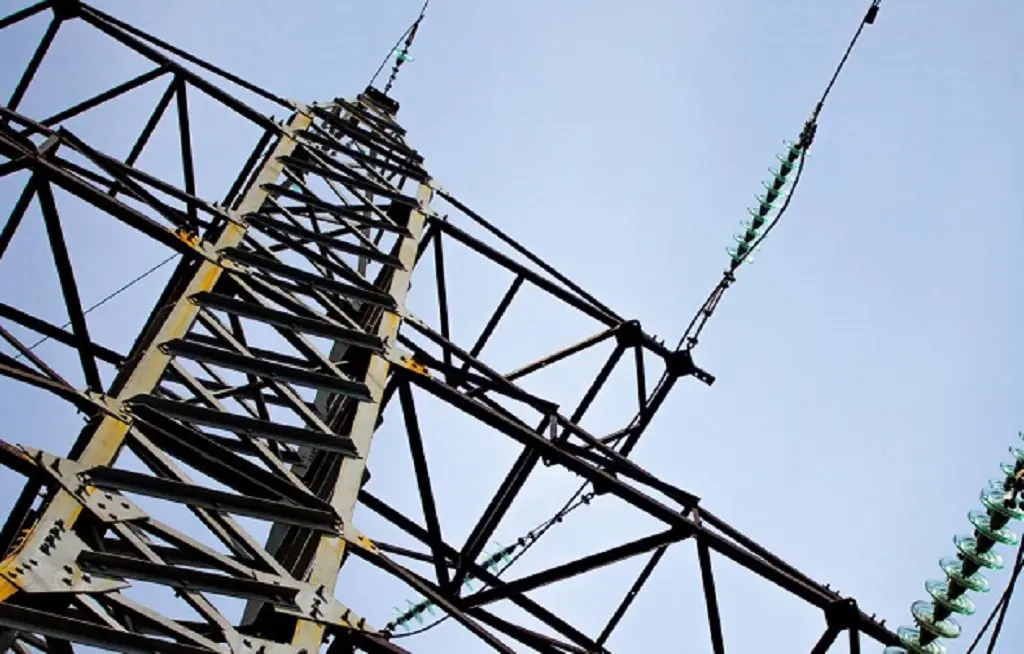 Енергетики Одеси попереджають про відключення світла 15 квітня