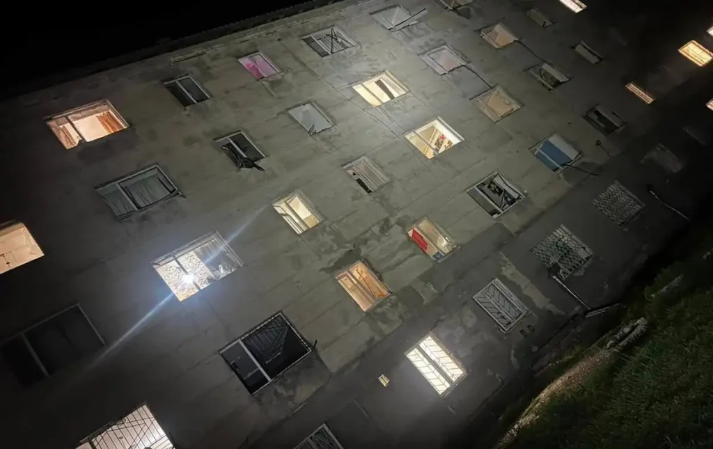 Ракетна та дронова атака в Одесі: нічні обстріли спричинили загибель шести осіб