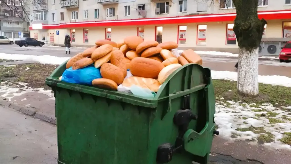 Прострочені продукти в супермаркетах: проблема та рішення